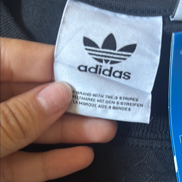 Adidas Black Graphic T-Shirt - Picture 3 of 3